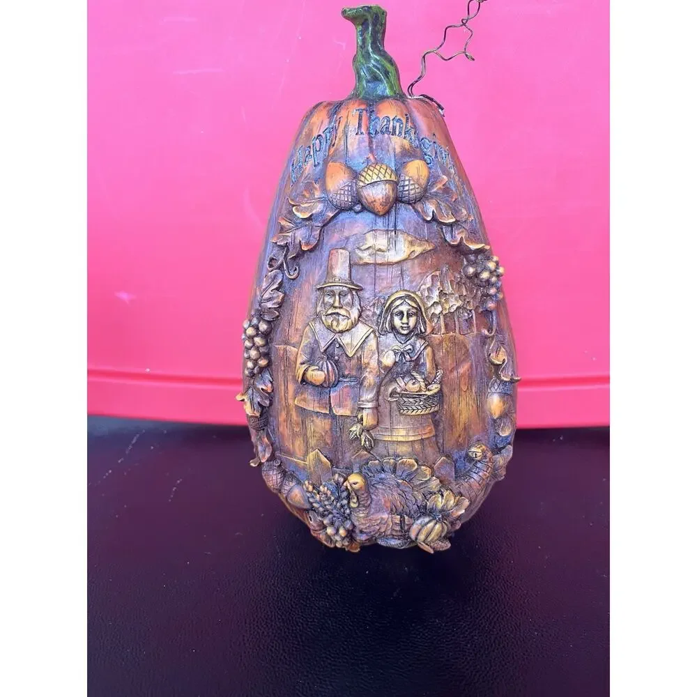 Resin Carved Pilgrim Pumpkin Vintage Thanksgiving